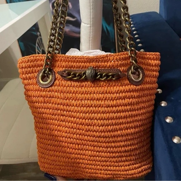 Kurt Geiger London Kensington Basket Shopper bag.